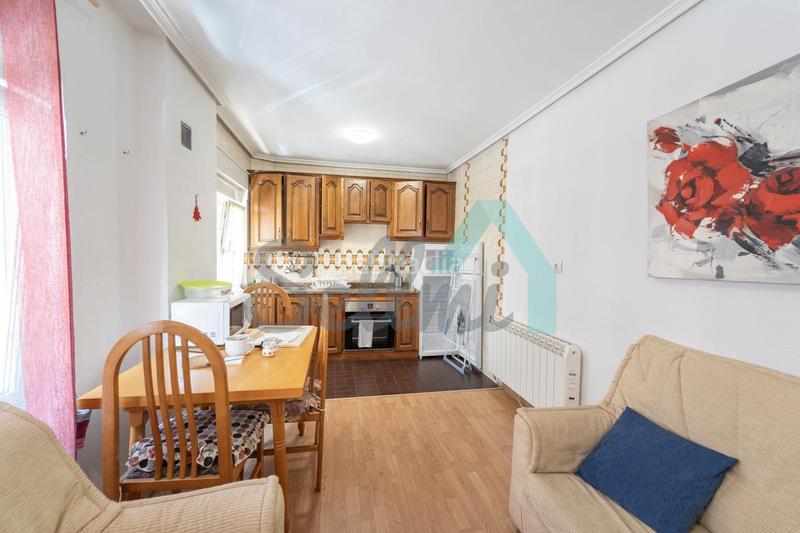 Foto c8f30df2-61ee-49f6-ae44-47b108956c33. Location appartement avec chauffage dans Ciudad Naranco - Prados de La Fuente Oviedo