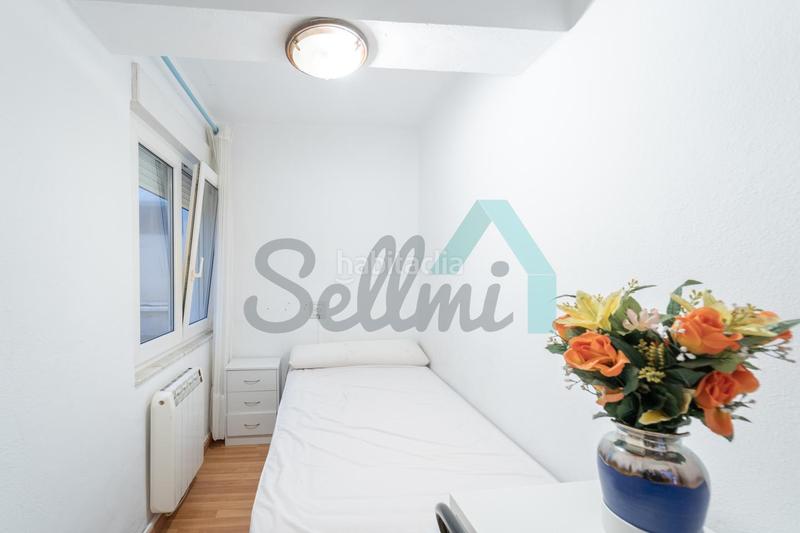 Foto b3819c48-fcdb-4d40-8fad-925e897f6fa0. Rent flat with heating in Ciudad Naranco - Prados de La Fuente Oviedo