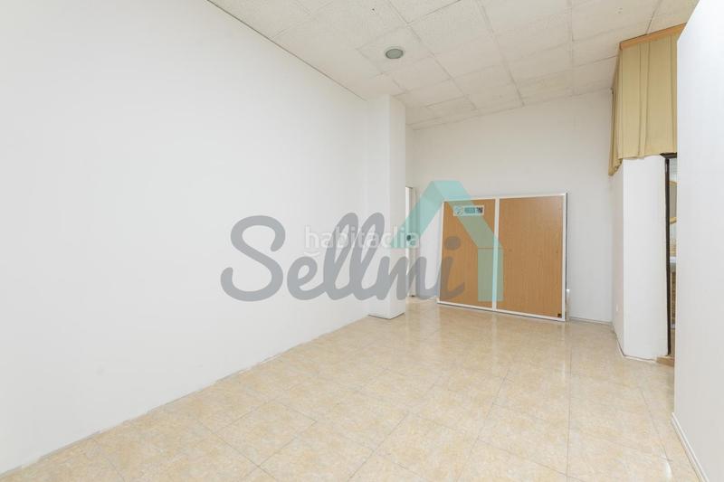 Foto d9f8c506-6eba-4420-aa81-4847693de718. Alquiler local comercial en Ventanielles Oviedo