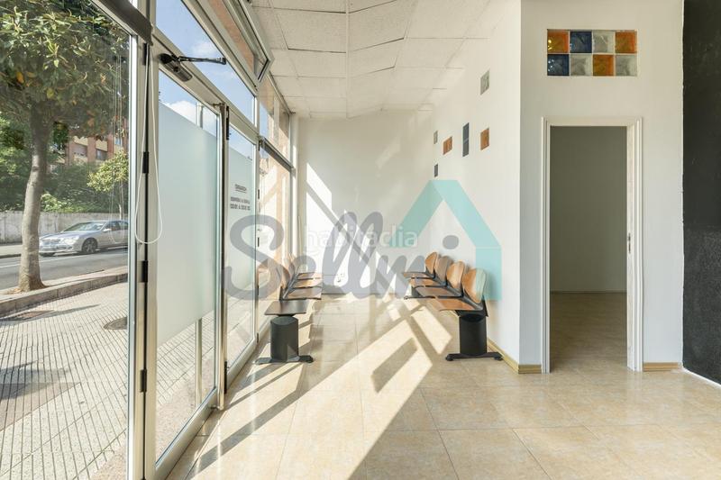 Foto da89ee36-716d-40a4-8ead-79f67d54831c. Alquiler local comercial en Ventanielles Oviedo