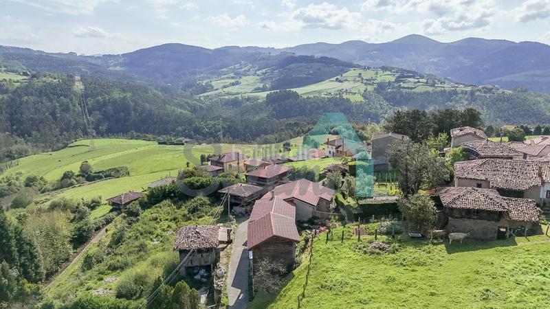 Foto 5f7f1fc5-c0c9-4d4b-b4a3-085f2383d904. Casa in Cudillero