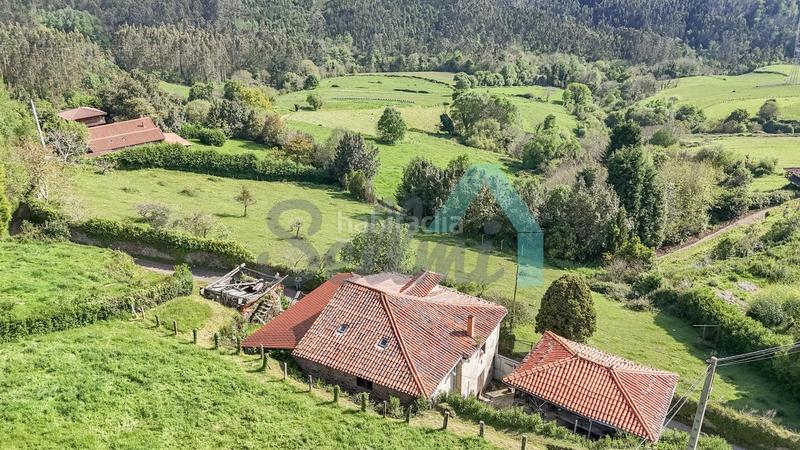 Foto e7a9c3d4-c1b8-44f9-b68e-de24e734a121. Casa in Cudillero