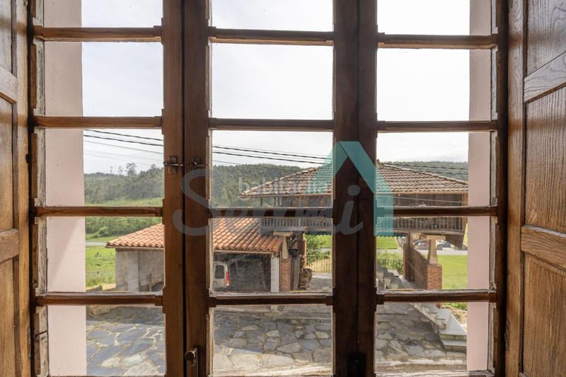 Foto 155f71f4-7657-4a08-b9a5-63c2bbe21134. Doppelhaus mit heizung parking in Carreño