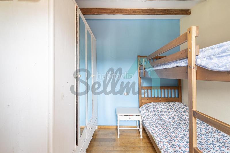 Foto 69230132-cdc2-4846-8444-ba4cb3d0b130. Doppelhaus mit heizung parking in Carreño