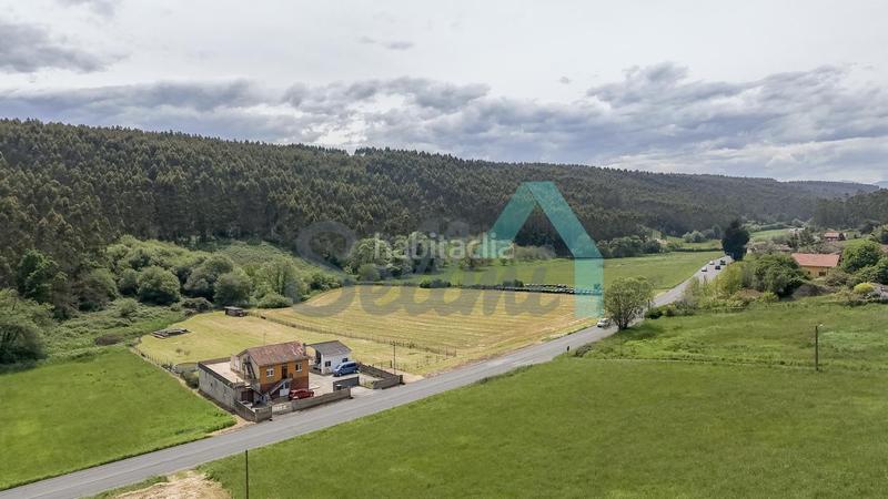Foto 7e482df4-eed7-4035-a18e-bb84fd4f9dbc. Doppelhaus mit heizung parking in Carreño