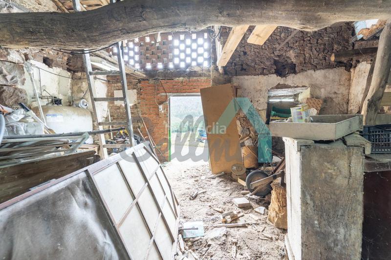 Foto 7eb1f0e4-8878-4d7f-ad4b-9c8ee722d130. Doppelhaus mit heizung parking in Carreño