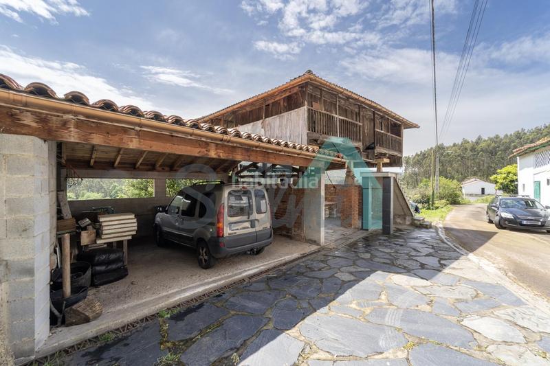 Foto 884c6f5e-ade5-40e1-8b5e-41a0c01a5be2. Doppelhaus mit heizung parking in Carreño