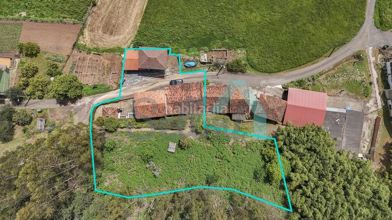 Foto 9d19f573-1dc5-49cb-ba94-a7f5fe5531b8. Doppelhaus mit heizung parking in Carreño