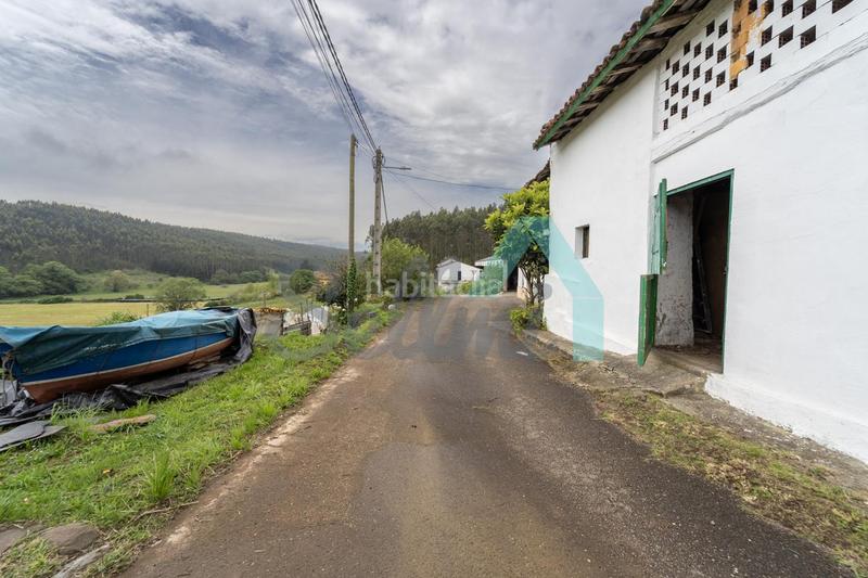 Foto da6bfdff-f828-4a7c-92e0-6f9b0b31e000. Doppelhaus mit heizung parking in Carreño