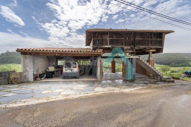 Foto dbd288a9-4147-4c29-ae9c-07ed94376aaa. Doppelhaus mit heizung parking in Carreño