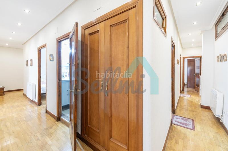 Foto 0560bf83-2dce-4488-b0a5-bfa90b26c058. Location appartement avec chauffage dans La Arena Gijón