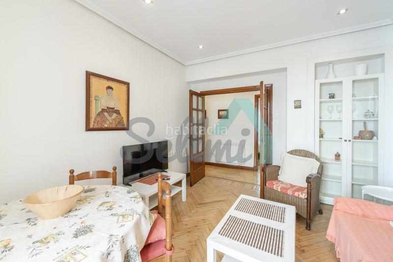 Foto 4d242486-4fc0-42d1-963f-88344c3e601c. Location appartement avec chauffage dans La Arena Gijón