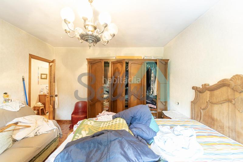 Foto 300b8206-bd18-4dcc-a567-9cae15431e6d. Casa aparellada amb calefacció aparcament a San Claudio - Trubia - Las Caldas Oviedo