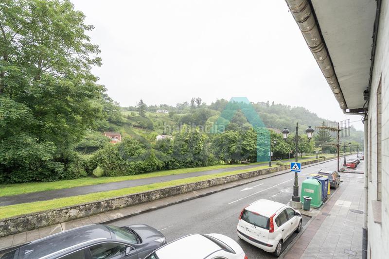 Foto ac7c7803-e062-41dc-a2ba-07ce2b600fb6. Casa aparellada amb calefacció aparcament a San Claudio - Trubia - Las Caldas Oviedo