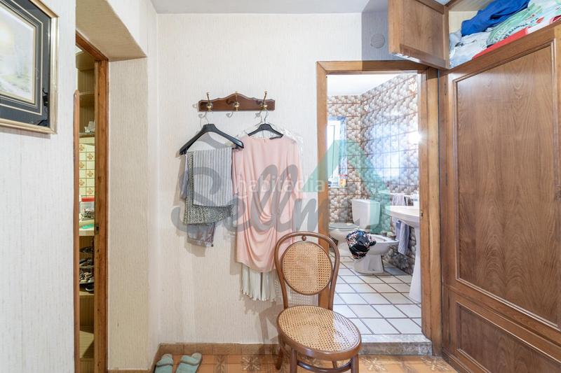 Foto c374f215-a6ed-48b9-97b5-9fcef61606a0. Casa aparellada amb calefacció aparcament a San Claudio - Trubia - Las Caldas Oviedo