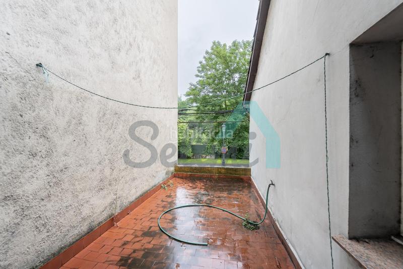 Foto cdaa4501-a91b-4ae2-aac4-33b5dae406a3. Casa aparellada amb calefacció aparcament a San Claudio - Trubia - Las Caldas Oviedo