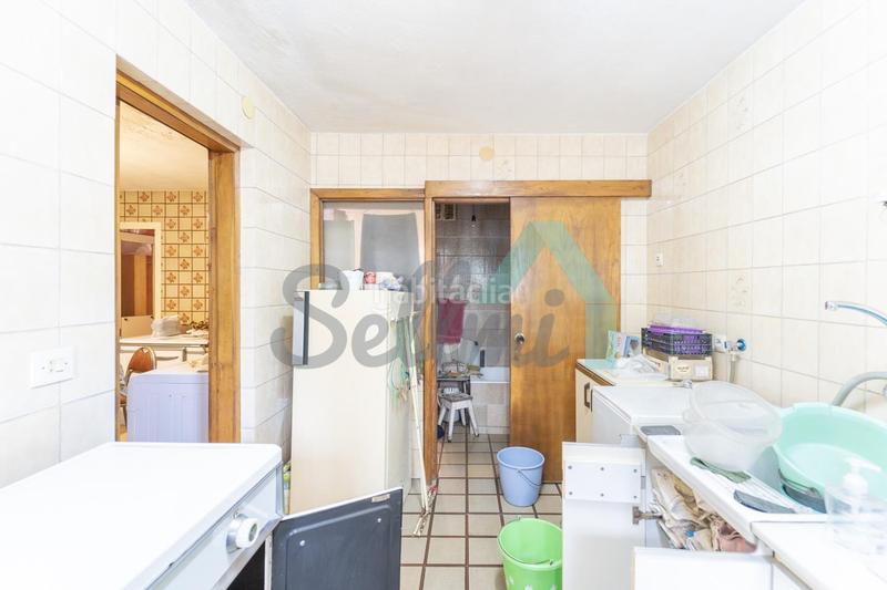 Foto e52ae6f9-7086-46b2-88e1-68cd35a583fe. Casa aparellada amb calefacció aparcament a San Claudio - Trubia - Las Caldas Oviedo