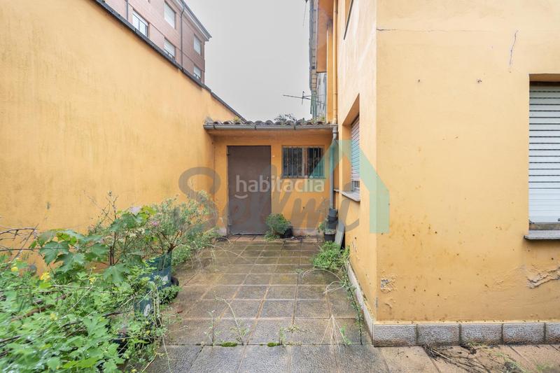 Foto e82da711-bb93-4787-9644-9f0967a0f800. Casa aparellada amb calefacció aparcament a San Claudio - Trubia - Las Caldas Oviedo