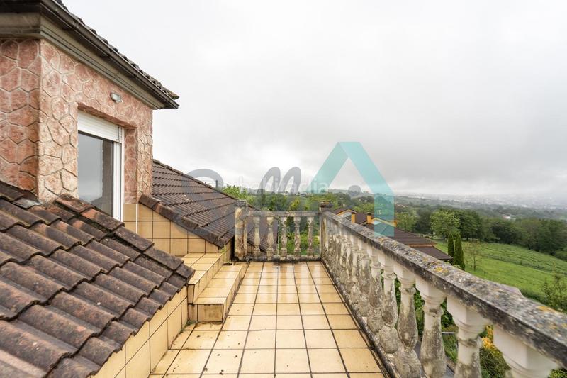 Foto 4815ffe3-0f46-4ad4-9d6c-8a8cb39132e7. Casa en Parroquias Sur - La Manjoya Oviedo