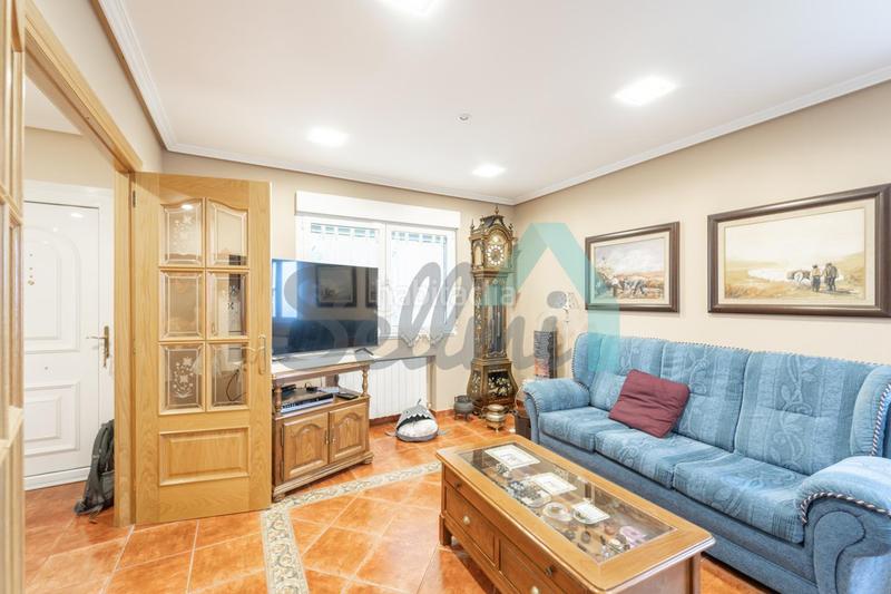 Foto 56ce5255-2ccc-4cfb-9c7d-c651db3cde24. Casa en Parroquias Sur - La Manjoya Oviedo