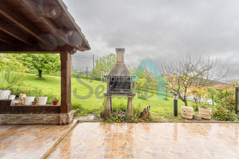 Foto 716f45ad-45a3-4cb1-9e20-521c7fde52f3. Casa en Parroquias Sur - La Manjoya Oviedo