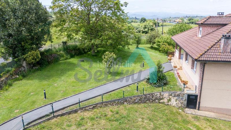 Foto a19e2341-d9c7-43e7-a417-ae6550080328. Casa en Parroquias Sur - La Manjoya Oviedo