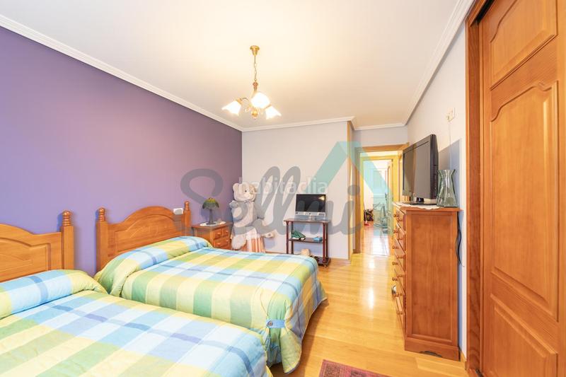 Foto ab04afd5-a59c-4364-88ba-c08d02ef25fe. Casa en Parroquias Sur - La Manjoya Oviedo