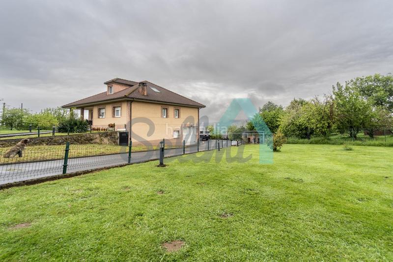 Foto f1c764ed-6213-4e42-9f82-5e3a233cb2d5. Casa en Parroquias Sur - La Manjoya Oviedo