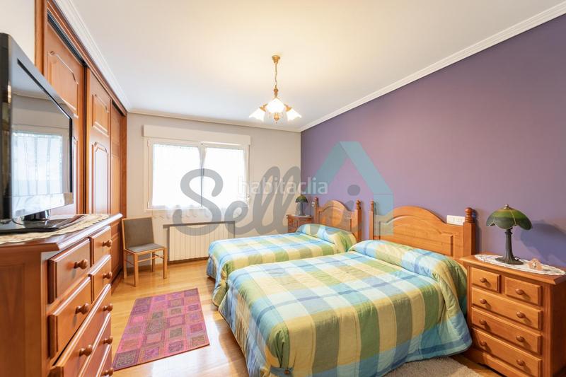 Foto 058c9fb9-1e8d-4aa4-9486-0302f1b56058. Haus mit heizung parking in Parroquias Sur - La Manjoya Oviedo