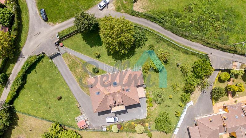 Foto 1dd820c1-f65a-478d-9197-43ff84273531. Haus mit heizung parking in Parroquias Sur - La Manjoya Oviedo