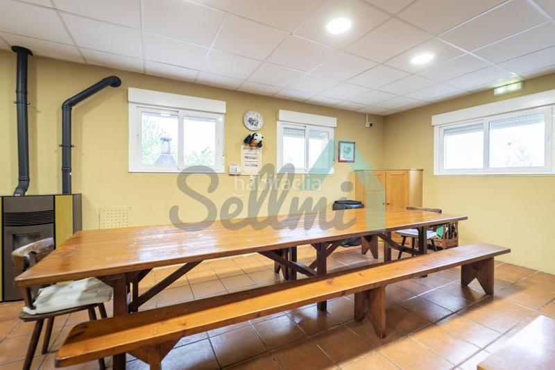 Foto 2b9edc5a-7b2e-4989-9040-f90faded0c93. Haus mit heizung parking in Parroquias Sur - La Manjoya Oviedo