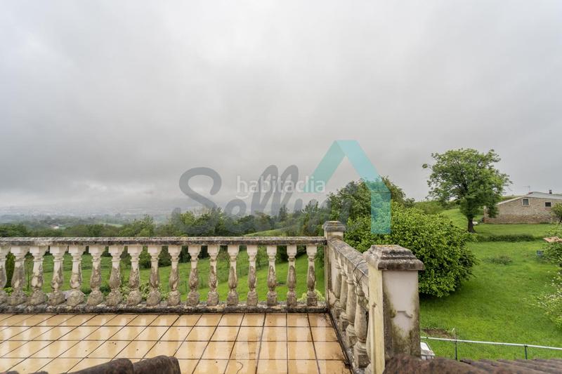 Foto 2d836f83-3681-4b0b-91d8-08abbaf93a3f. Haus mit heizung parking in Parroquias Sur - La Manjoya Oviedo