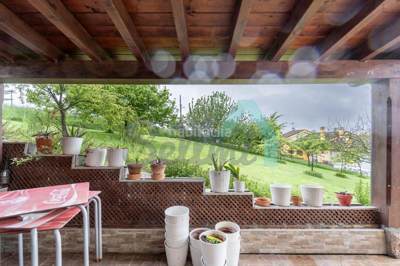 Foto 6cd3b2cd-b890-4791-8685-d717e8b37c75. Haus mit heizung parking in Parroquias Sur - La Manjoya Oviedo