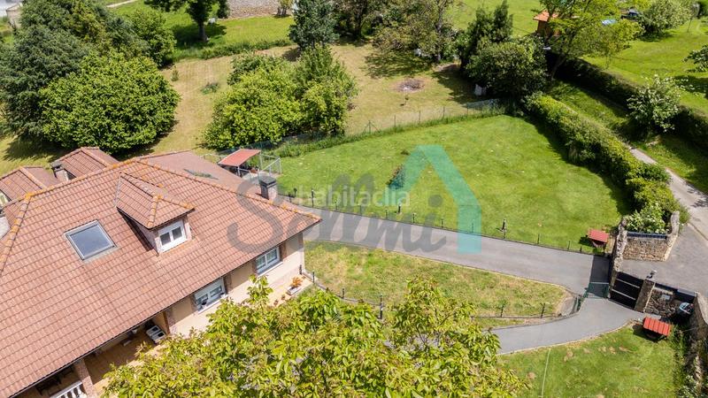 Foto 772d1890-e0f8-4c38-91ae-85101fb346b8. Haus mit heizung parking in Parroquias Sur - La Manjoya Oviedo