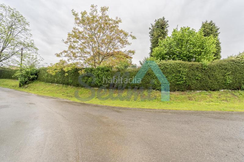 Foto b7b8a490-653a-41f1-8657-a632d6746535. Haus mit heizung parking in Parroquias Sur - La Manjoya Oviedo