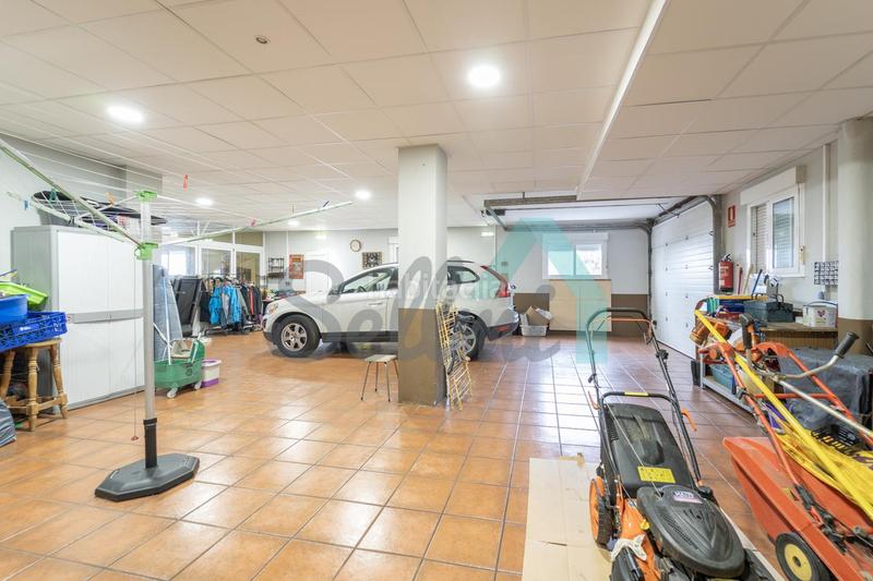 Foto c23a5f97-fb08-4641-969f-a1fdaa93aaf9. Haus mit heizung parking in Parroquias Sur - La Manjoya Oviedo