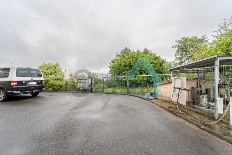 Foto e0640106-18c9-4bba-8c25-027993fe9a69. Haus mit heizung parking in Parroquias Sur - La Manjoya Oviedo