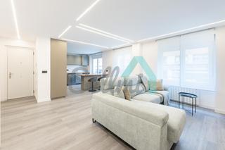 Etagenwohnung  De pumarín