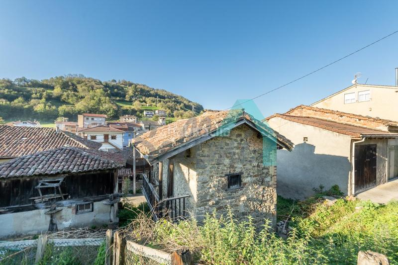 Foto 0ff846e5-82f8-4067-81f3-fcf432ede069. Casale in Laviana