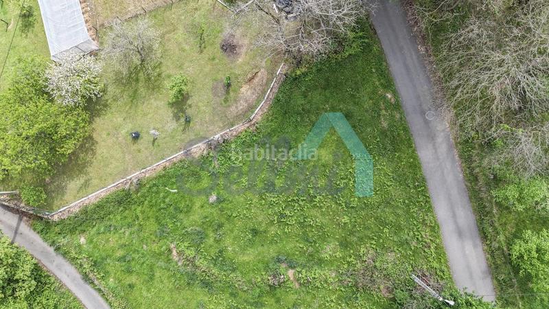 Foto ed16a76c-83f9-4859-b6ea-149da99cb09d. Terrain résidentiel dans El Berrón-La Carrera Siero