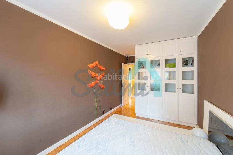 Foto 9223db31-6123-4334-8a9b-4a9f8d99c031. Appartement avec chauffage parking dans Vallobín Oviedo