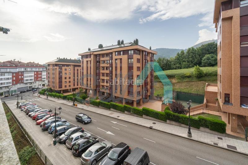 Foto 36bfbe5f-a17d-4b25-8fe3-7400a5f4312b. Flat with heating parking in Vallobín Oviedo