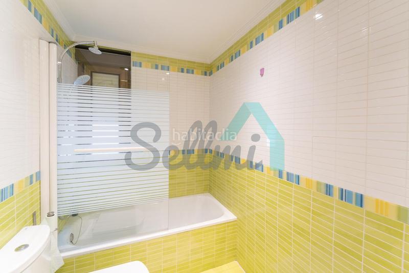 Foto 56be4916-a129-4d6c-ab3f-7ad0c32df4e6. Flat with heating parking in Vallobín Oviedo