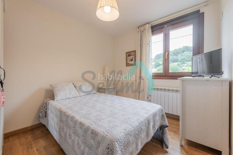 Foto ea495022-6087-48d2-bf87-68af4bd0f6dd. Casa en Sobrescobio