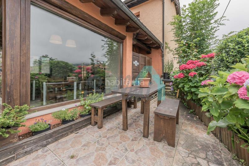 Foto 0cf1bbac-922d-4651-845f-1af63ab657f0. Haus mit heizung in Sobrescobio