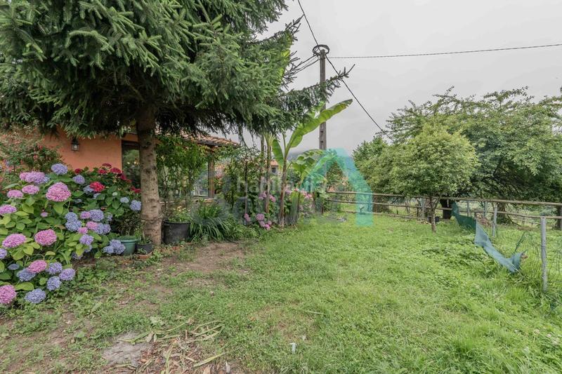 Foto 46cda694-9d00-45d1-90b8-4c68bdc353c5. Haus mit heizung in Sobrescobio