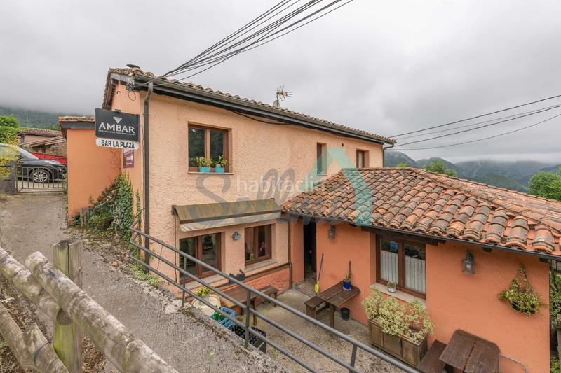 Foto 724105d9-f5fe-477d-bbd8-a3d16407deb8. Haus mit heizung in Sobrescobio