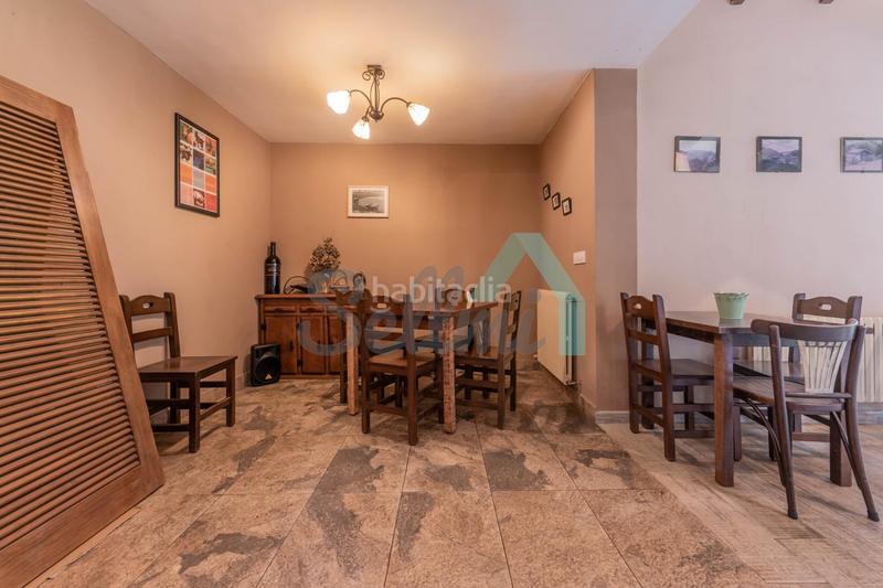 Foto a72e2b6b-3aaf-43e0-a409-be75607f09c0. Haus mit heizung in Sobrescobio