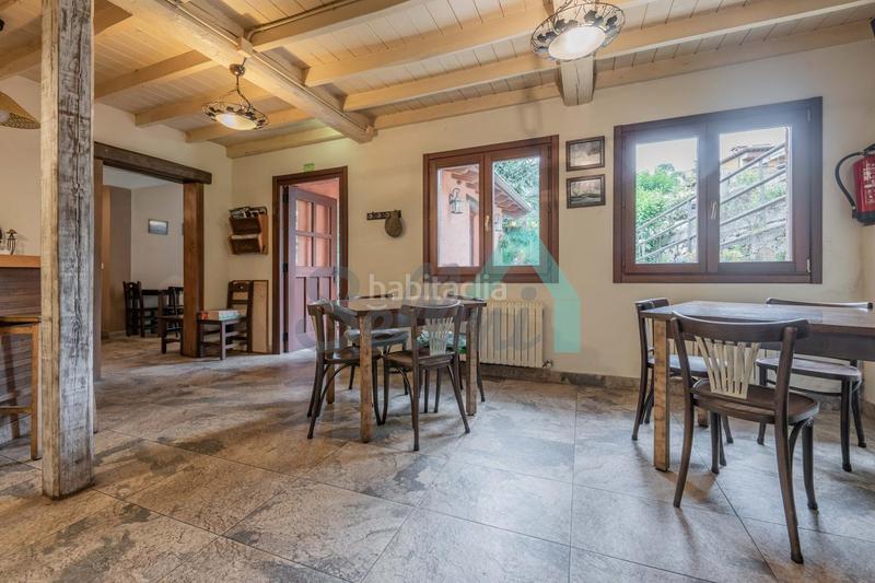 Foto d0346fe4-12f6-4fcc-ad77-42317f086b74. Haus mit heizung in Sobrescobio