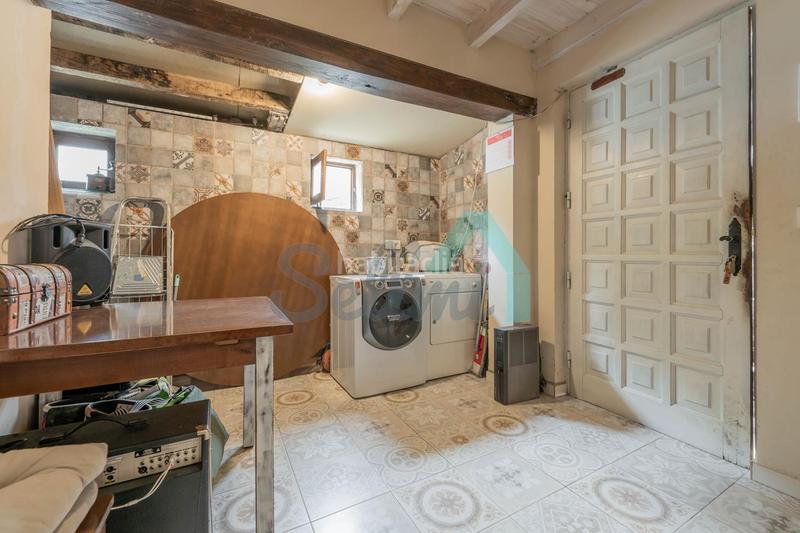 Foto d43fb9a9-f46f-4409-aa5d-c7aaabeca031. Haus mit heizung in Sobrescobio